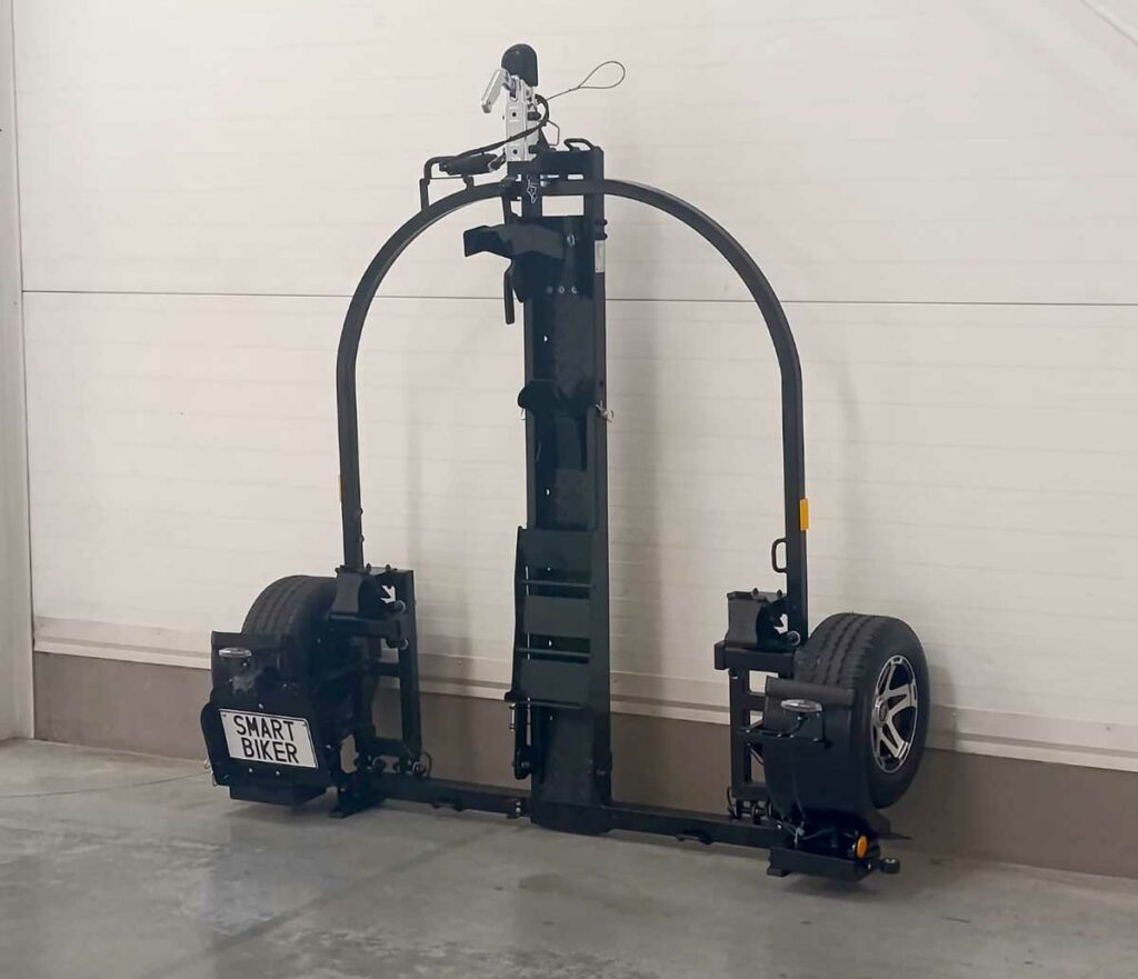 La remorque pour moto simple, pliable et sans effort